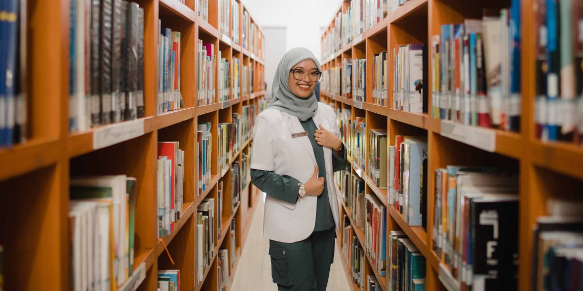 Dokter Perlu Paham Bahasa Isyarat