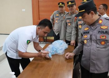 Cegah Penyalahgunaan Narkoba, Polres Kediri Tes Urine Seluruh Jajaran Secara Mendadak