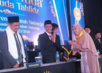Penuh Hikmat, Haflatul Wada’ dan Wisuda Tahfidz di Ponpes Al Fattah