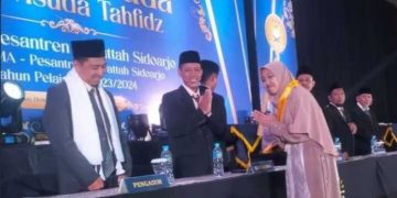 Penuh Hikmat, Haflatul Wada’ dan Wisuda Tahfidz di Ponpes Al Fattah