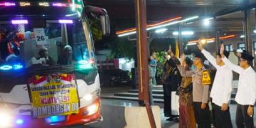 Jamaah Calon Haji Tulungagung Diberangkatkan, Usia Termuda 21 Tahun