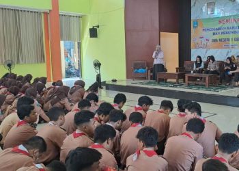 Siswa SMA Negeri 1 Gedangan Ngopi Bareng Bahas Bahayanya Narkoba dan Perundungan