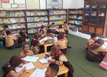 Kekurangan Ruang Kelas, Siswa SDN Wunut 2 Porong Terpaksa Belajar Dibekas Ruang Koperasi Dan Perpustakaan
