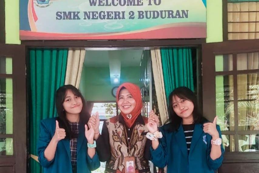 Diterima di UB Si Kembar Izra dan Azra Enggan Berpisah Dengan SMKN 2 Buduran