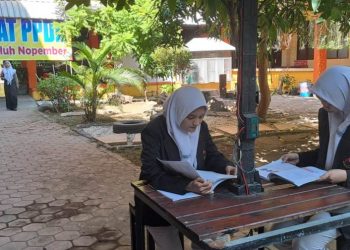 Dua Siswa SMK Sepuluh Nopember Diterima di Dua Perguruan Tinggi Negeri