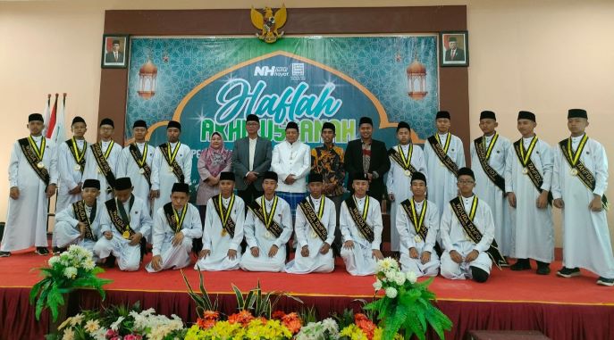 Khidmat Penuh Bahagia, Haflah Akhirussanah Santri Pesantren Tahfidz Khoirunnas Gresik