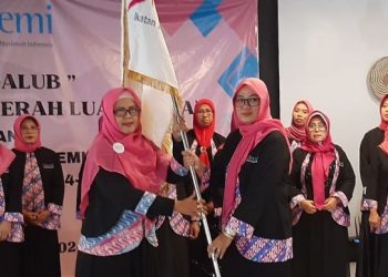 Lewat Musdalub, Duet Deasy Andrianie – Nurti Zubaida Pimpin Ikatan Pengusaha Muslimah Indonesia Kabupaten Gresik