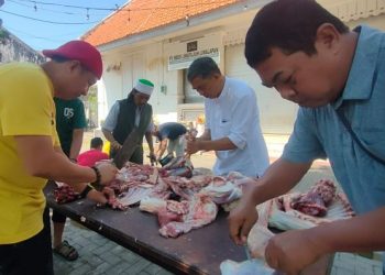 KWG Potong Hewan Kurban, Dibagikan ke Warga Kota