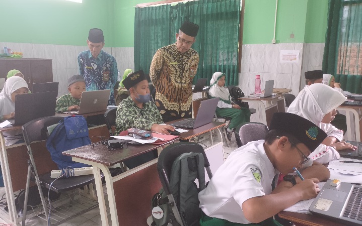 KSM Jadi Ajang Membangun Budaya Kompetisi Sains Siswa Madrasah
