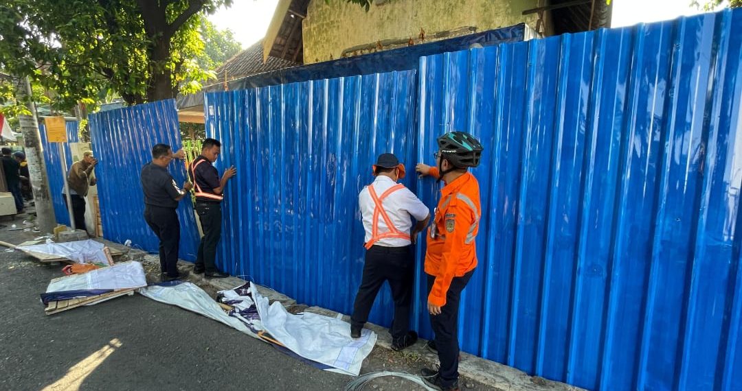 KAI Daop 8 Surabaya Tertibkan Rumah Dinas di Jalan Gerbong