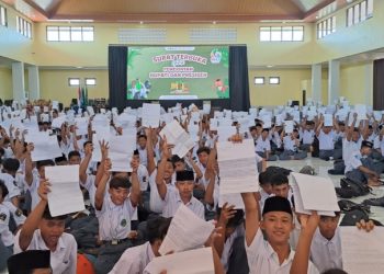 Prihatin Lingkungan, Siswa SMK YPM 8 Kirim Surat Terbuka kepada Bupati dan Presiden