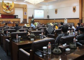 DRPD Banyuwangi Gelar Rapat Paripurna Bahas RPJPD 2025-2045