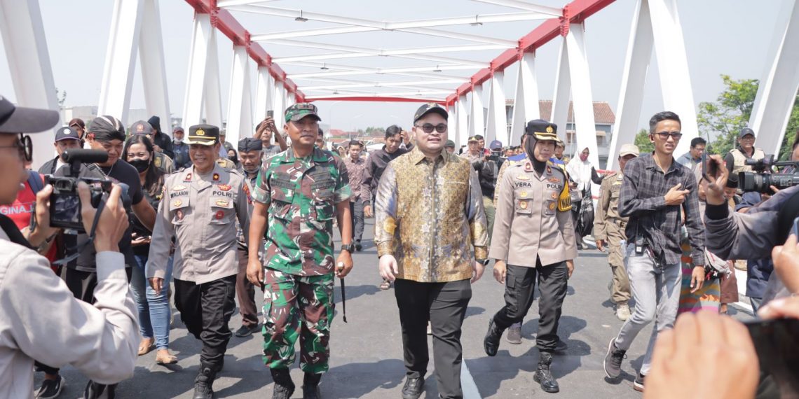 Usai putus Selama Tujuh Tahun, Akhirnya Bupati Kediri Resmikan Jembatan Jongbiru