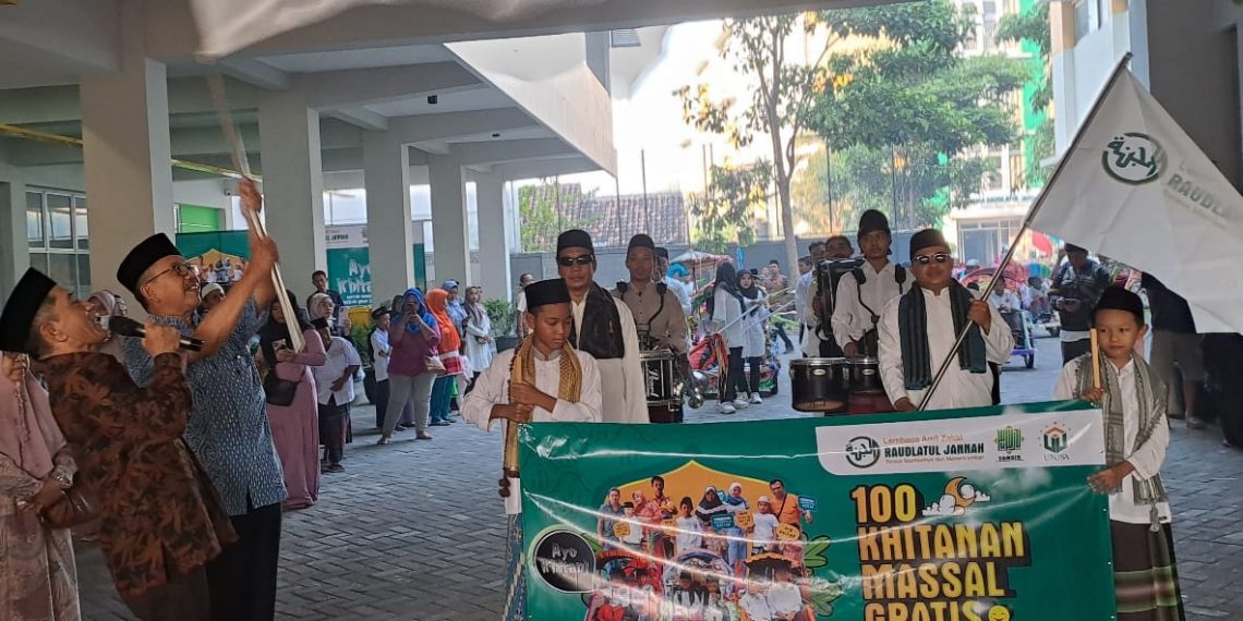 Ratusan Anak-anak Riang Gembira Ikuti Program Khitanan Massal Gratis ‘LAZ Raudlatul Jannah’