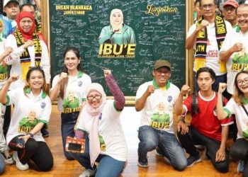 Raih Penghargaan Ibu’e Olahraga Jawa Timur, Khofifah Dinilai Bawa Dampak Positif Luar Biasa