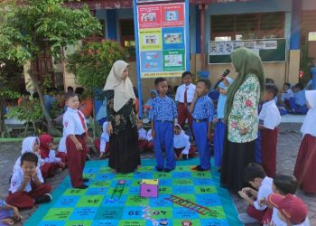 Siswa SD Negeri Putat Tanggulangin Berliterasi Secara Klasikal