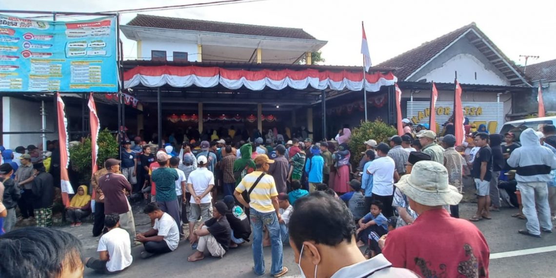 Timdu Pemkab Banyuwangi Turun ke Pakel, Jelaskan Soal Polemik Status Lahan