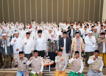 Khofifah Dipastikan Terus Mendapatkan Dukungan Para Ulama untuk Jadi Gubernur