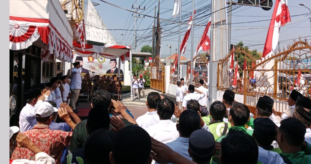 Ojek Online, Petani, Nelayan, Tukang Becak, Hingga Emak-emak Upacara HUT RI Ke-79 Bareng Bambang Haryo