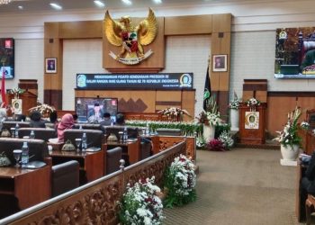 Pimpinan Hingga Anggota DPRD Banyuwangi Mendengarkan Pidato Kenegaraan Presiden Jokowi
