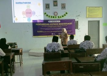 Tim Dosen PGSD FIP Unesa Gelar Pelatihan Penulisan Artikel Ilmiah Bagi Guru SD di Trenggalek