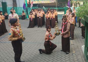 Lomba dan Prestasi Warnai Peringatan HUT Pramuka di SMP PGRI 1 Buduran