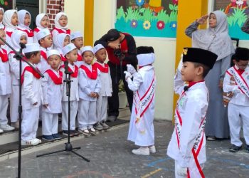TK Al Falah Darussalam Tumbuhkan Semangat Patriotisme Melalui Upacara Bendera