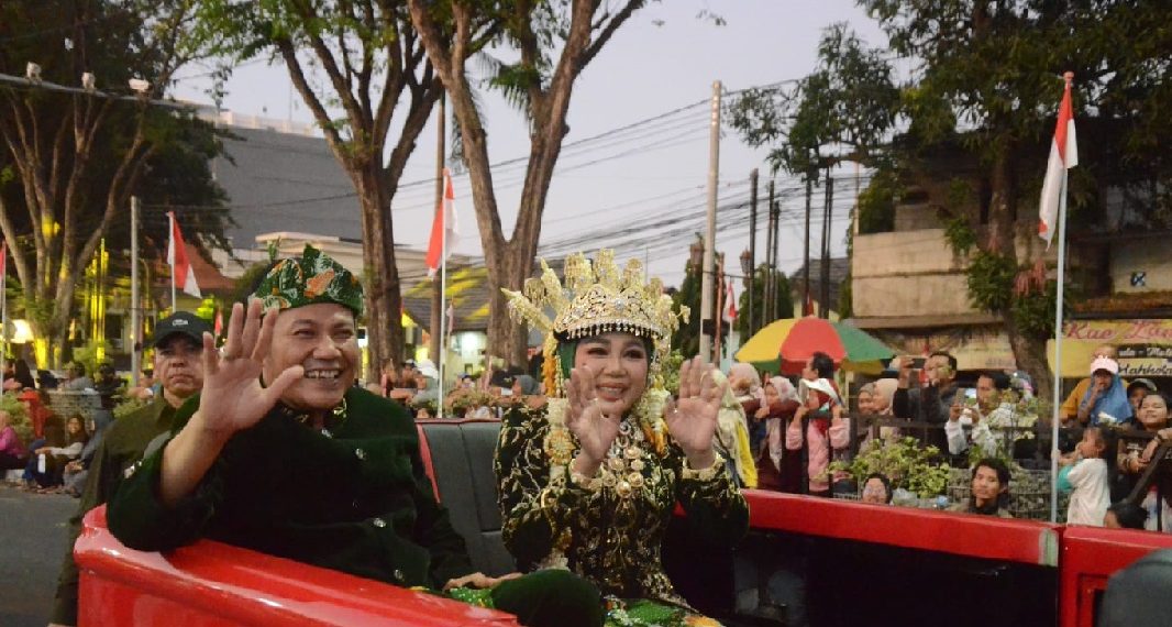 Plt Bupati Subandi Berharap Karnaval Shining Jayandaru Menembus Pasar Wisata Internasional
