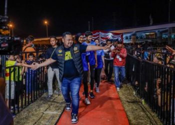 Gelora Joko Samudro Sport Center Akomodasi Aktivitas Olah Raga dan Sosial Masyarakat