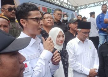 Deklarasi Dukungan untuk Paslon Vinanda – Gus Qowim Antar Pendaftaran di KPU