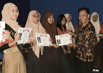 Karya Siswa SMP Negeri 6 Sidoarjo ‘Writing Camp 2024’ Diputar di Platinum Cineplex