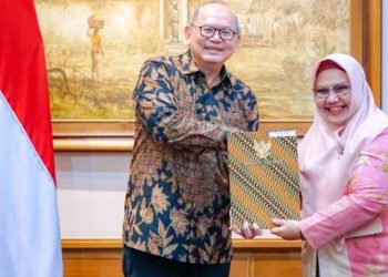 Bupati Yani Cuti Maju Pilkada, Wabup Bu Min  Resmi Plt Bupati Gresik