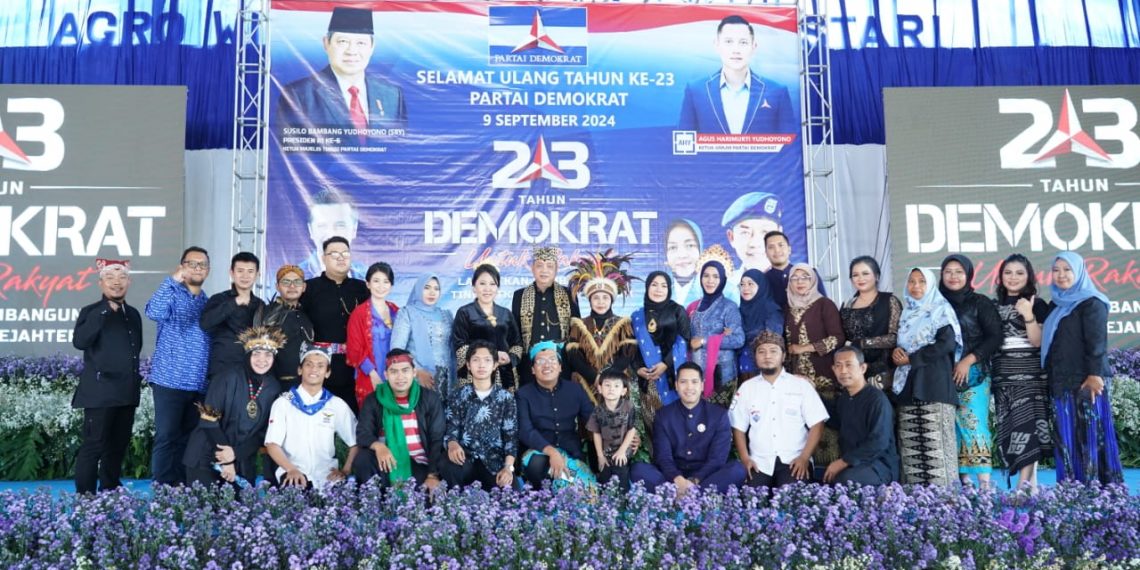 Gelar HUT Demokrat ke-23, Michael Optimis Ipuk-Mujiono Menang Pilkada