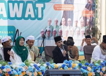 Peringati Maulid Nabi, Ribuan Siswa SMP Negeri 1 Sedati Sholawat Bersama