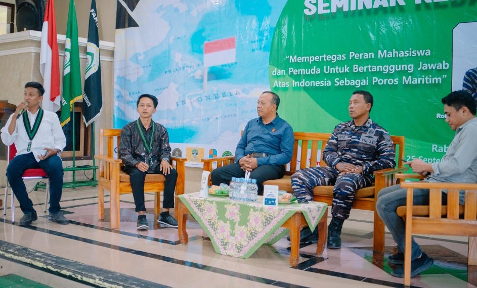 HMI Gelar Seminar di Ibrahimy Genteng, Ajak Mahasiswa Peduli Maritim