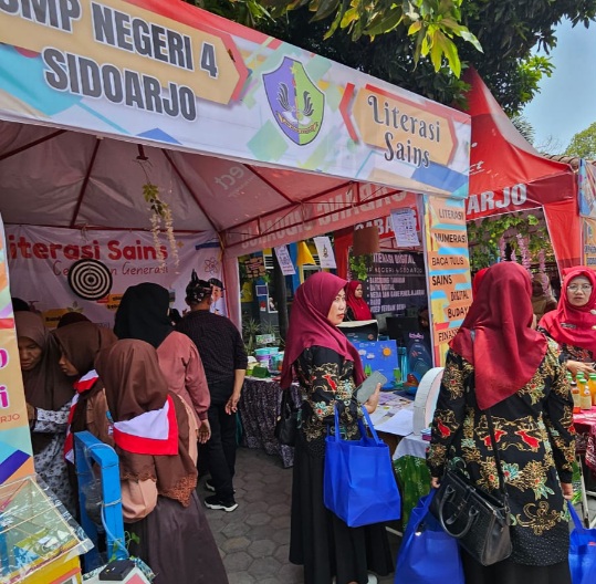 Dinas Pendidikan Penajam Paser Utara Kaltim Studi Tiru Sekolah Inklusi di SMPN 4 Sidoarjo