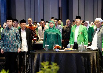Kinerja Penuh Keberhasilan, Khofifah-Emil Makin Diperjuangkan Pimpin Jatim Dua Periode