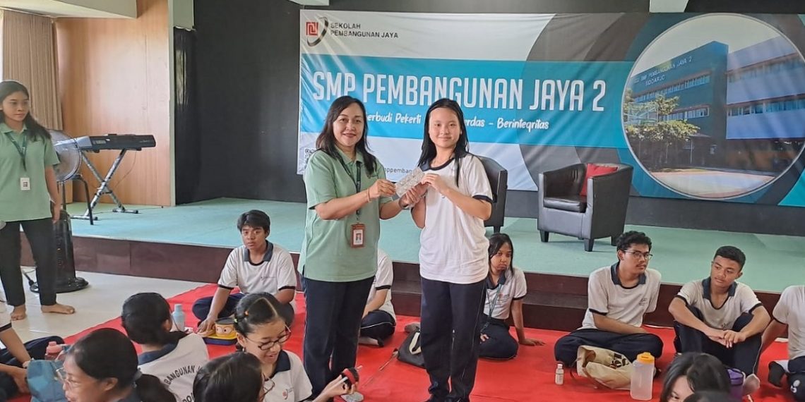 Siswa SMP Pembangunan Jaya 2 Gedangan Antusias Ikuti Gernas Aksi Bergizi