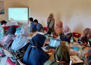 Dosen STKIP Al Hikmah Kuatkan Pembelajaran Berdiferensiasi Menggunakan Media Digital di SLB Muhammadiyah Gresik