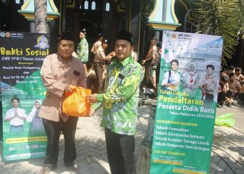SMK YPM 1 Taman Peringati Maulid Nabi Dengan Bhakti Sosial dan Tausiyah Gus Mirza