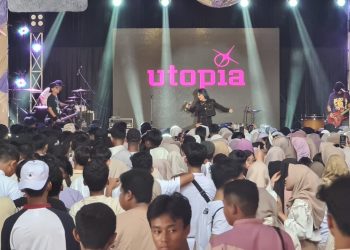 ‘Utopia’ dan ‘Skedar Musik‘ Menghentak Pensi Medealight 2024 SMA Negeri 1 Porong