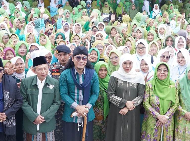 Gus Miftah Gandeng 30 Ribu Muslimat Ketuk Pintu Langit agar Khofifah Pimpin Jatim