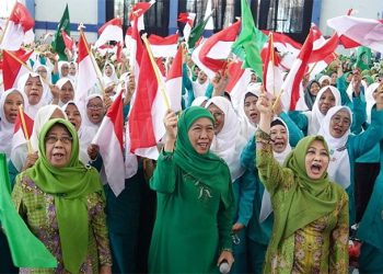 Pengamat Nilai Khofifah Kokoh Teratas Sulit Ditandingi Risma Dalam Waktu Singkat