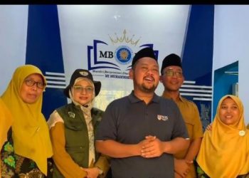 MI Muhammadiyah 2 Banyuurip Raih Penghargaan Adiwiyata Jatim, Dapat Apresiasi Khusus dari Bupati Gresik
