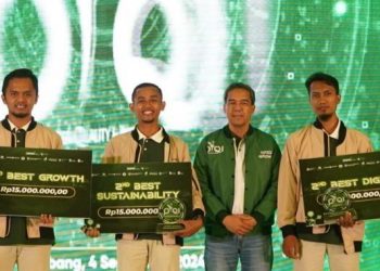 Wapres Ma’ruf Amin Apresiasi Program TJSL Petrokimia Gresik di Ajang CSR & PDB Award 2024