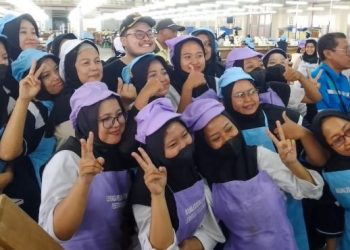 BLT Bagi Hasil Cukai-Tembakau di Apache Pare Cair, Per Karyawan Terima Rp1 Juta