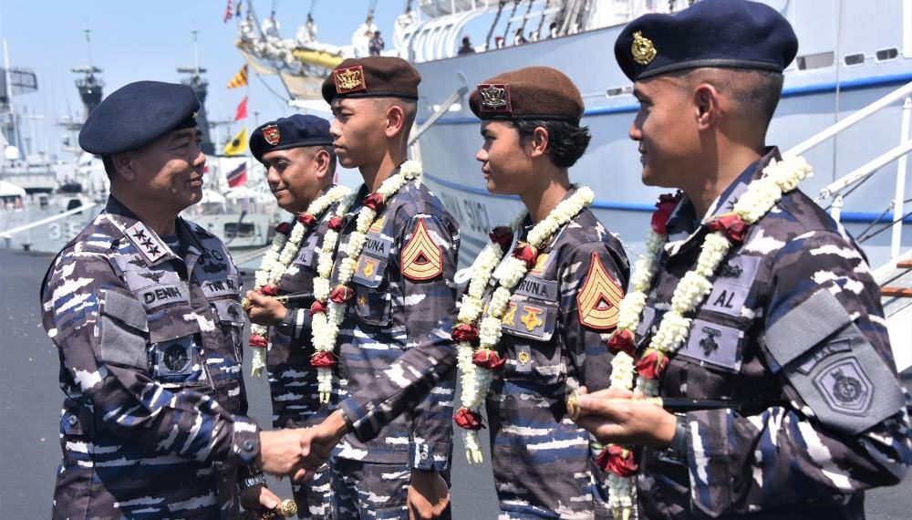 90 Hari Berlayar Keliling Dunia, KRI Bima Suci Kembali Ke Pangkalan Di Surabaya