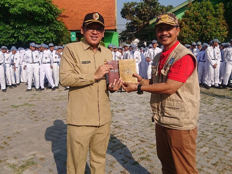 Motivasi Siswa, SMAN 1 Krembung Hadirkan Alumni Sukses, Kepala BPKAD Kab Mojokerto