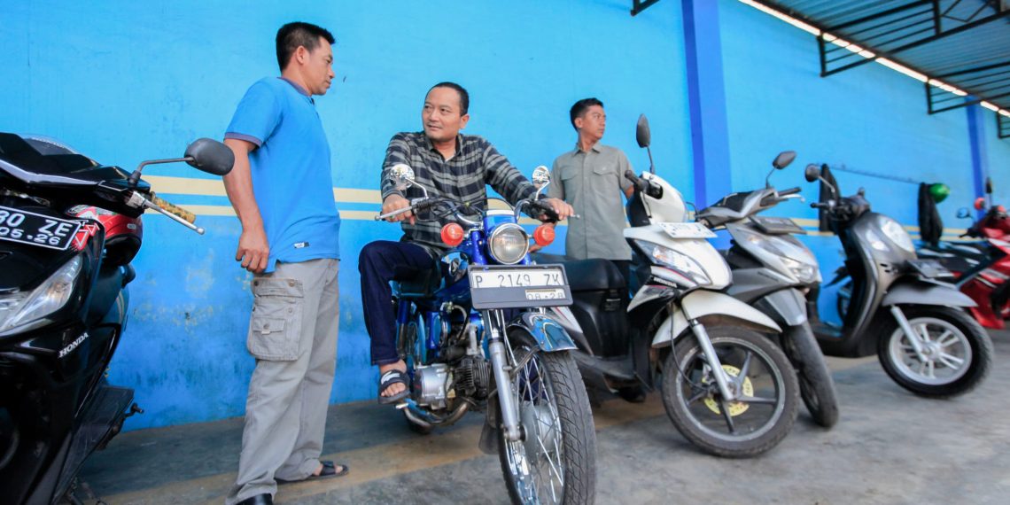 Datangi Kota Genteng, Cabup Banyuwangi Gus Makki Disuguhi Gagasan: PDSM Terintegrasi Samsat