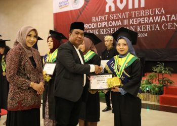 Lulusan Keperawatan Poltekes Kerta Cendekia Sidoarjo Diharapkan Mampu Tingkatkan Kualitas Kesehatan